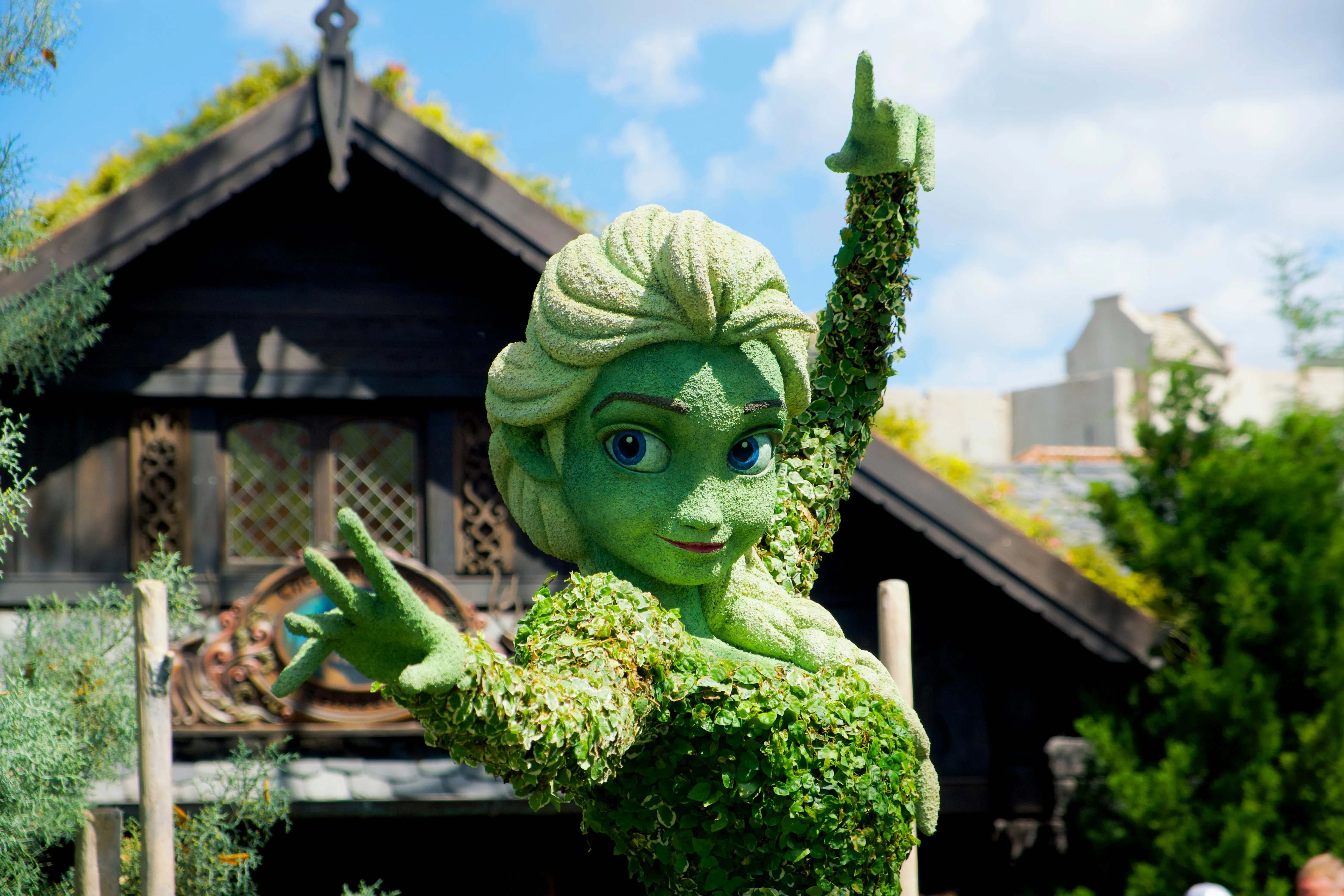 Elsa topiary at EPCOT International Flower & Garden Festival